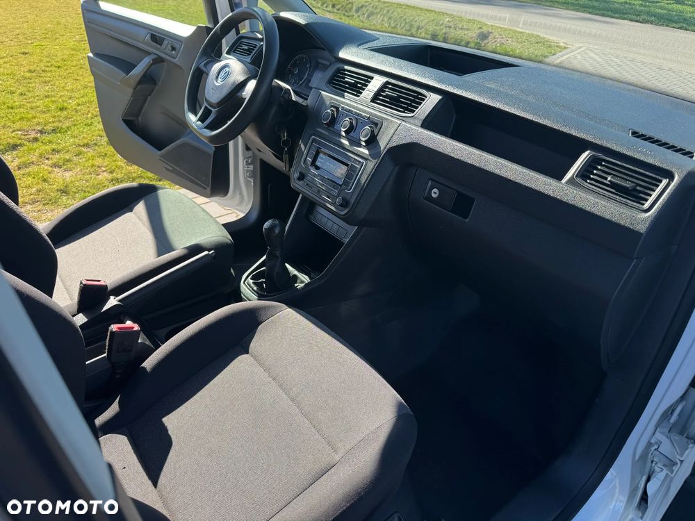 Volkswagen Caddy - 11