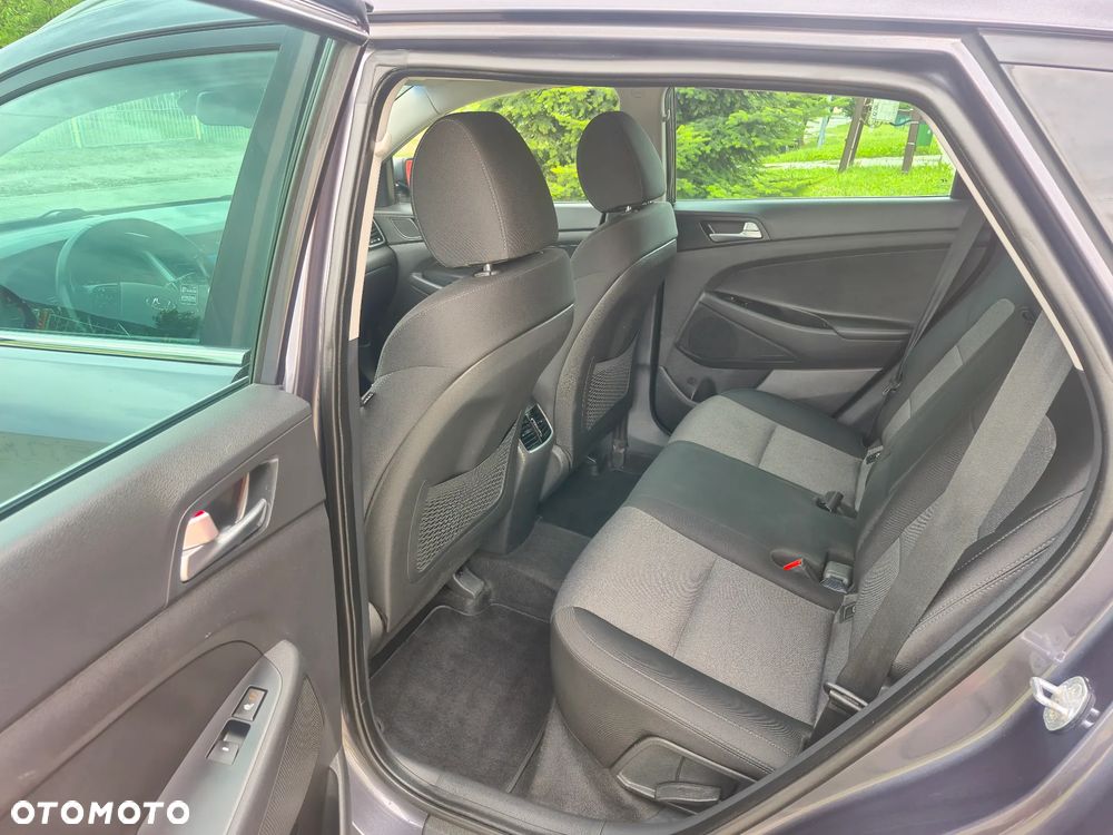 Hyundai Tucson 2.0 CRDi 4WD Advantage - 16