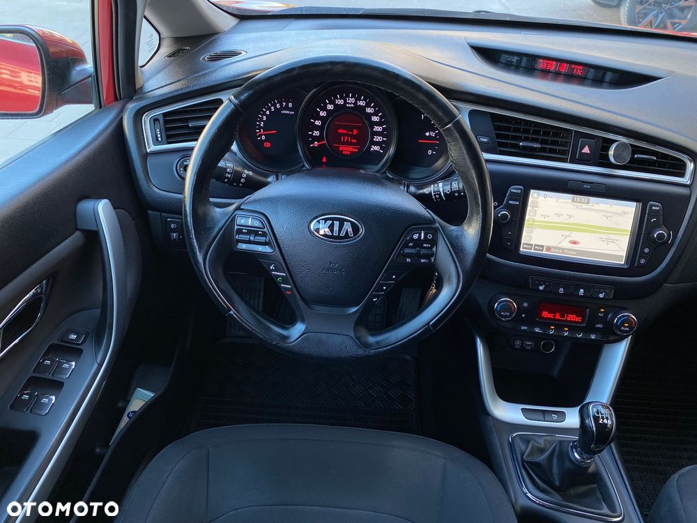 Kia Ceed 1.6 GDI L Business Line - 7