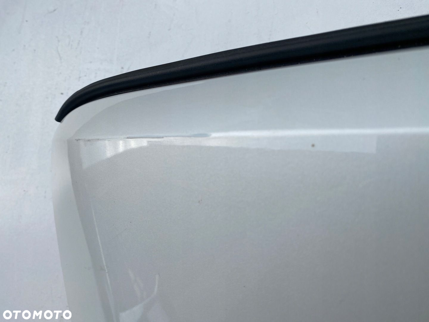 ATRAPA VOLVO XC40 C40 Recharged grill atrapa - 3