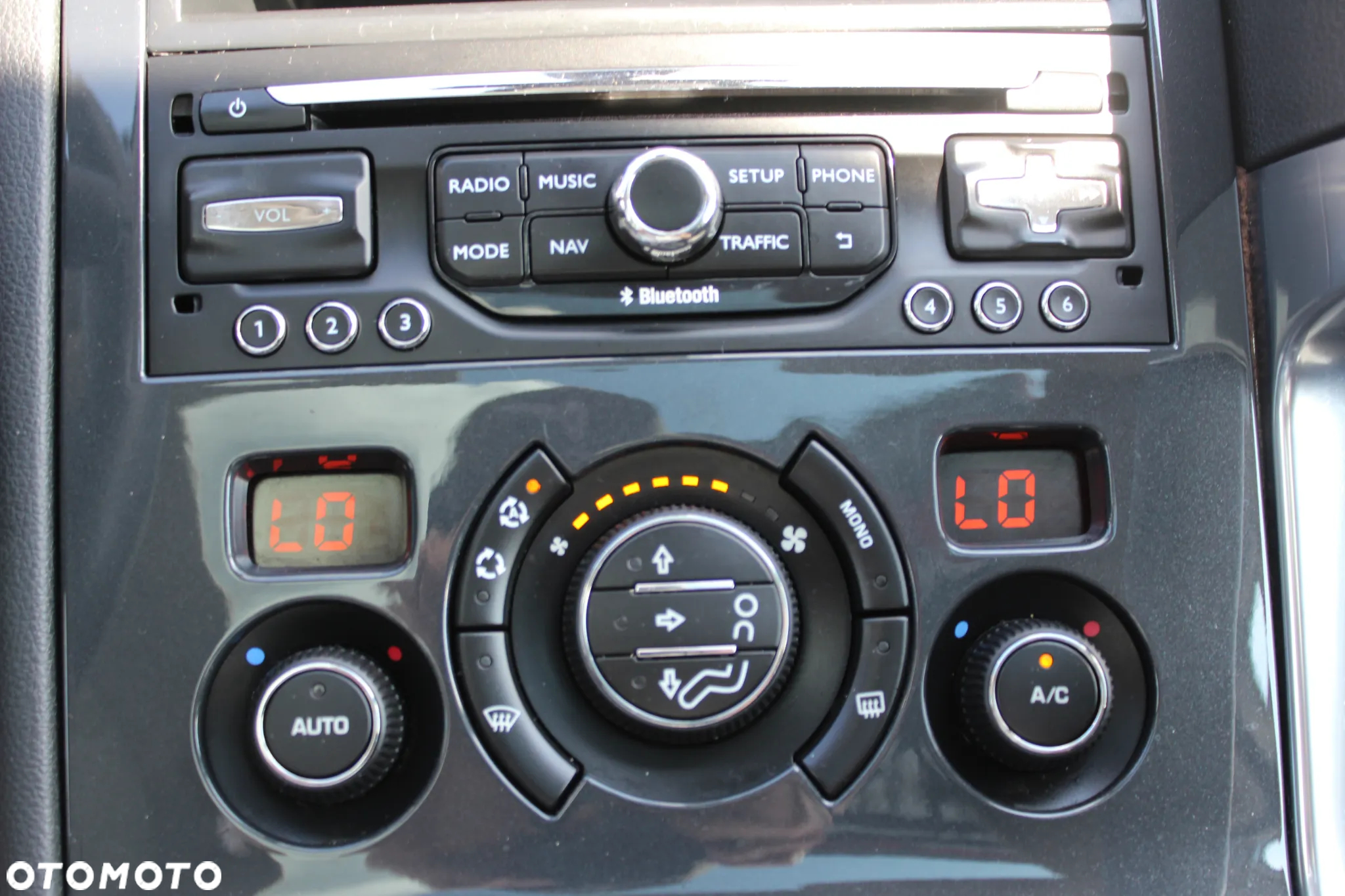 Peugeot 3008 120 VTi Premium - 21