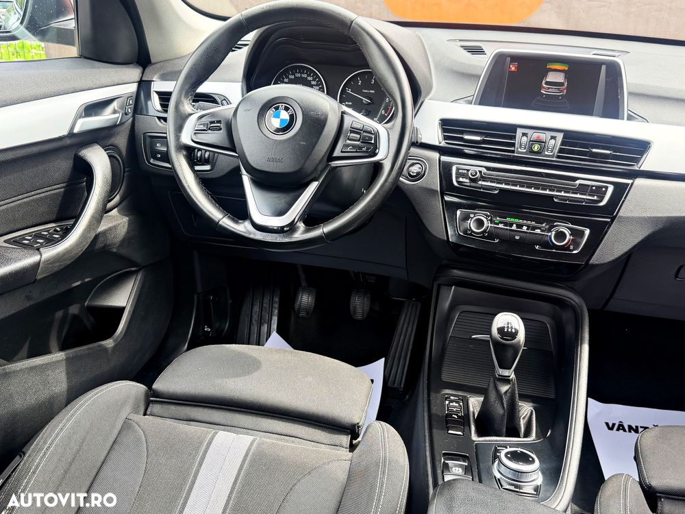 BMW X1 sDrive18d xLine - 22