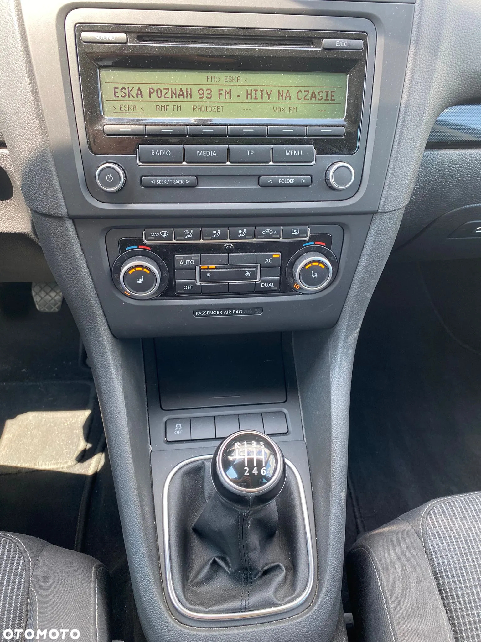 Volkswagen Golf - 10