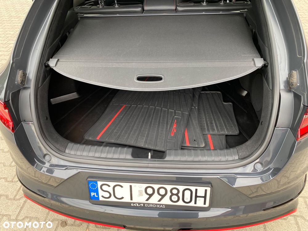Kia ProCeed 1.6 T-GDI GT DCT - 18