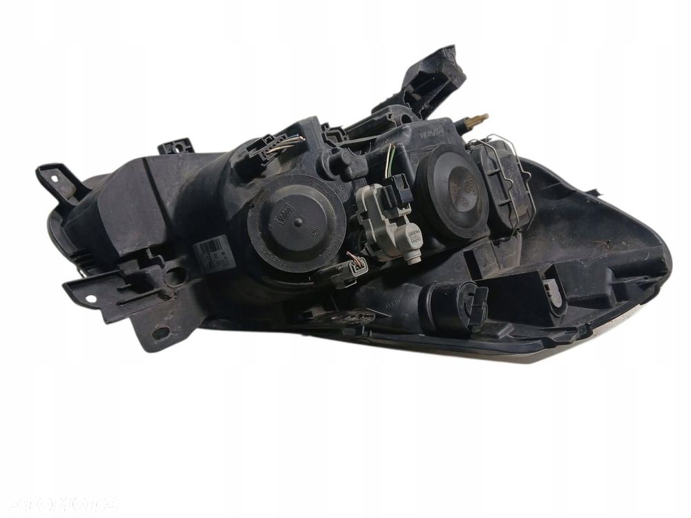 lampa lewa przednia przód renault clio iii lift 7701061075 - 5