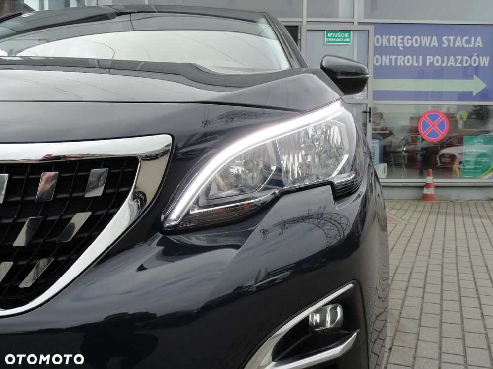 Peugeot 3008 1.5 BlueHDi Allure Pack S&S - 25