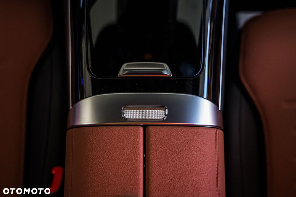 Mercedes-Benz GLC - 23