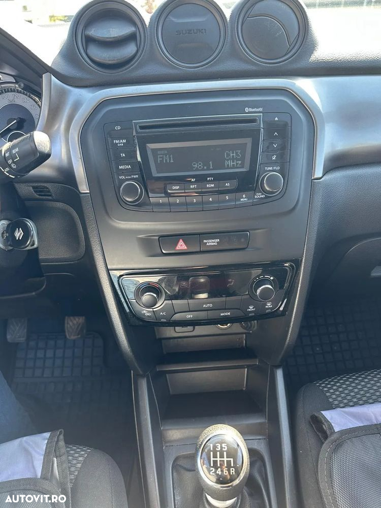 Suzuki Vitara - 7