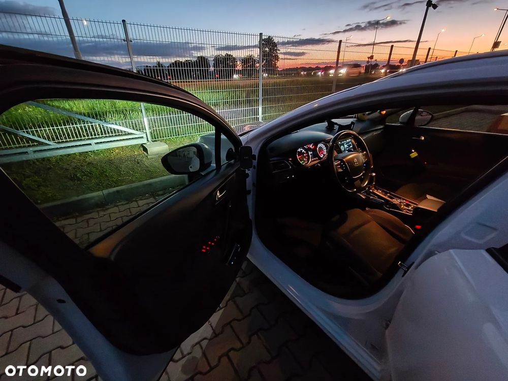 Peugeot 508 SW HDi 160 Automatik Allure - 17