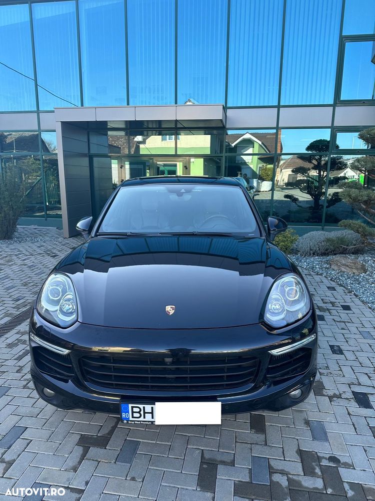Porsche Cayenne - 3