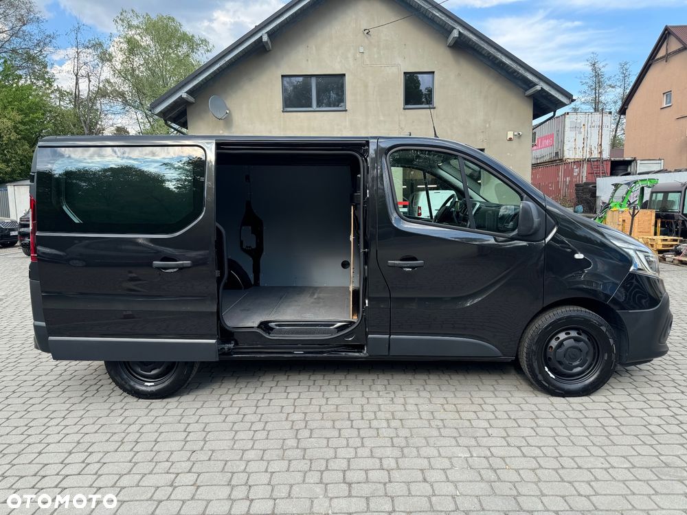 Renault Trafic - 10