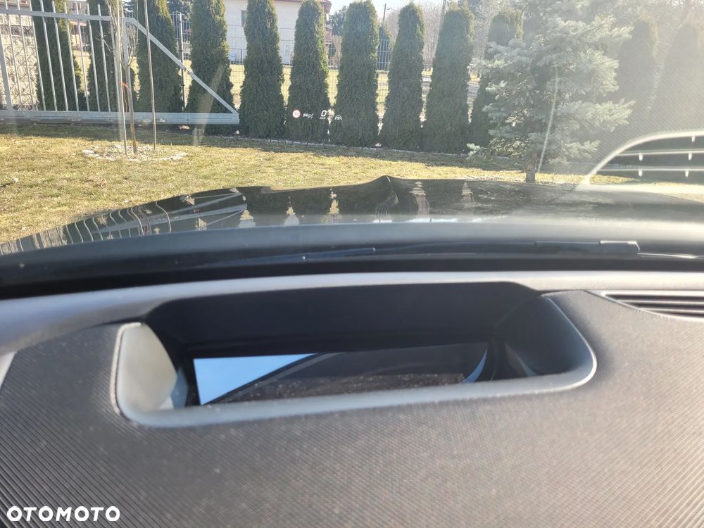 Mercedes-Benz GLE - 10