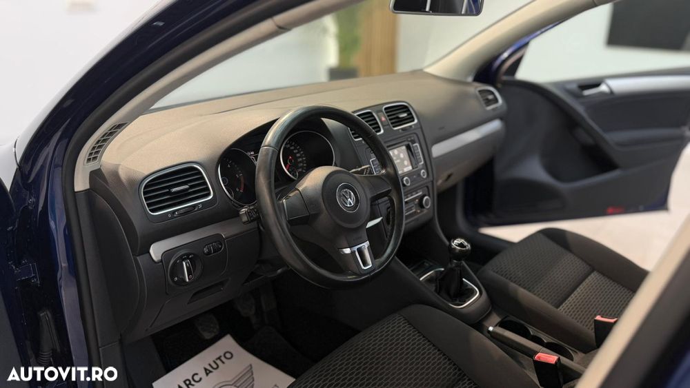 Volkswagen Golf 1.6 TDI DPF BlueMotion - 6