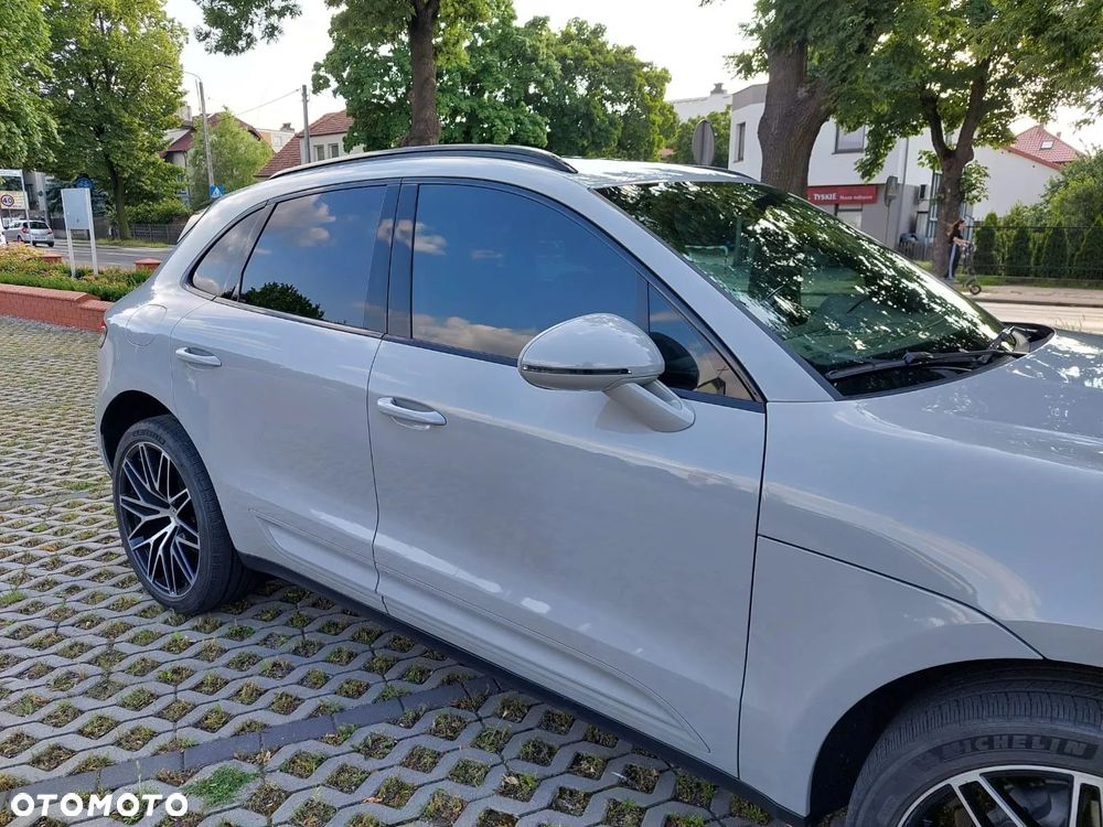 Porsche Macan - 3