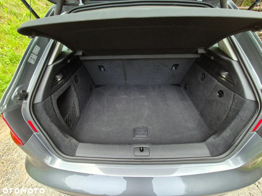 Audi A3 Sportback 2.0 TDI (clean diesel) quattro Attraction - 15