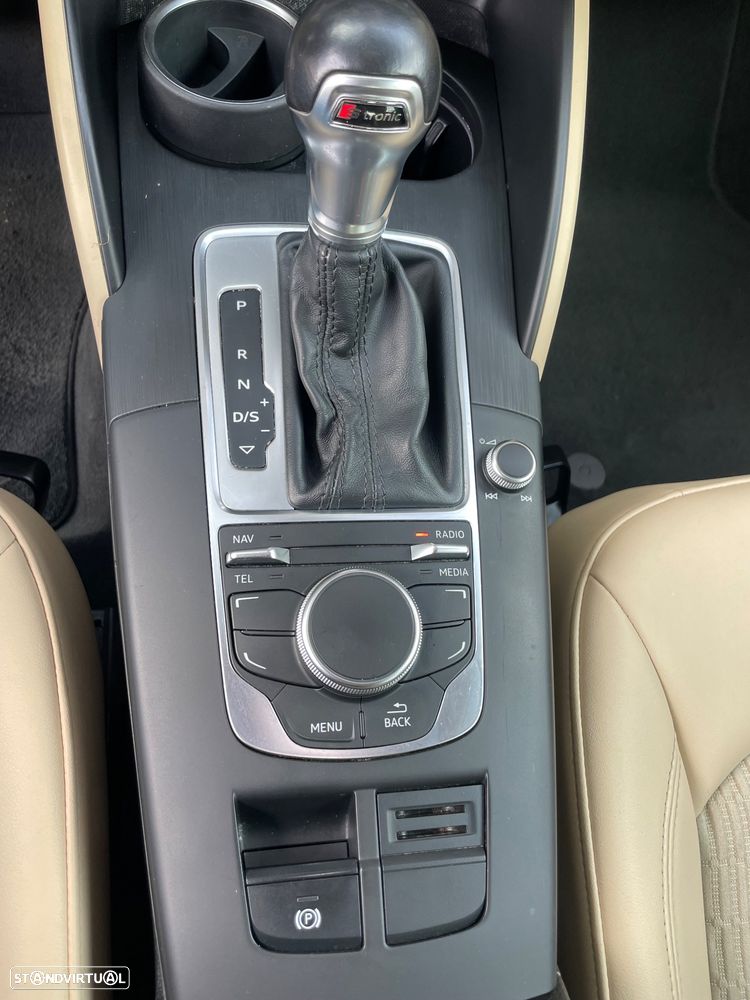 Audi A3 Sportback - 12