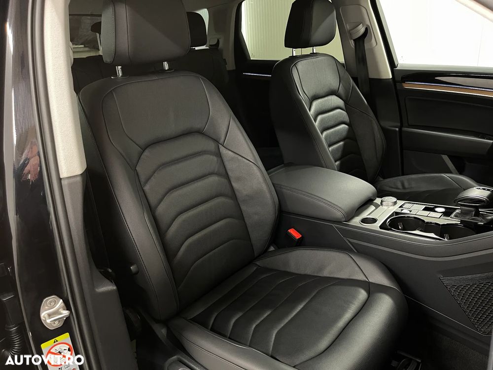 Volkswagen Touareg V6 TDI Style - 10