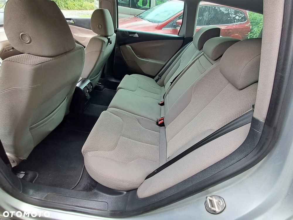 Volkswagen Passat 2.0 TDI DPF Comfortline DSG - 6