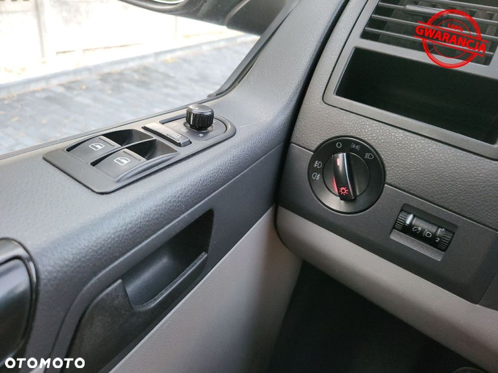 Volkswagen Transporter - 26