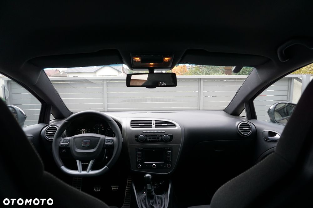 Seat Leon 2.0 TSI Cupra R - 25