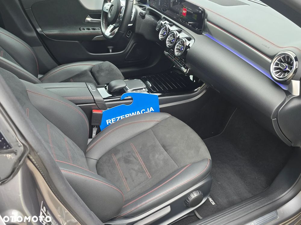 Mercedes-Benz CLA 200 AMG Line 7G-DCT - 13