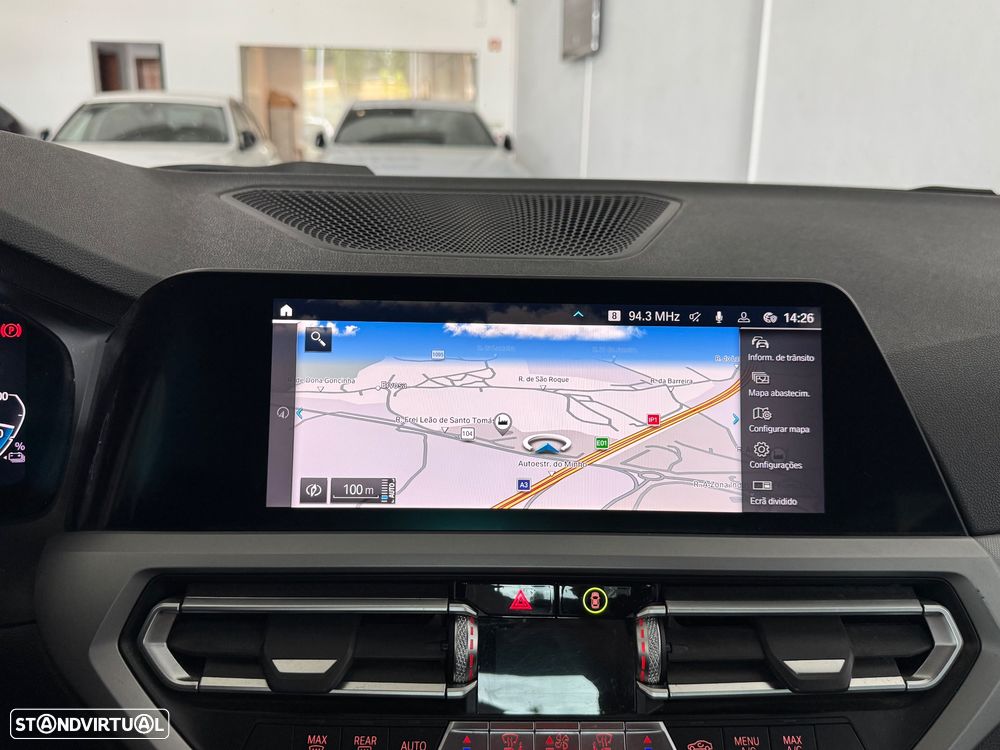 BMW 330 e Pack M Auto - 18