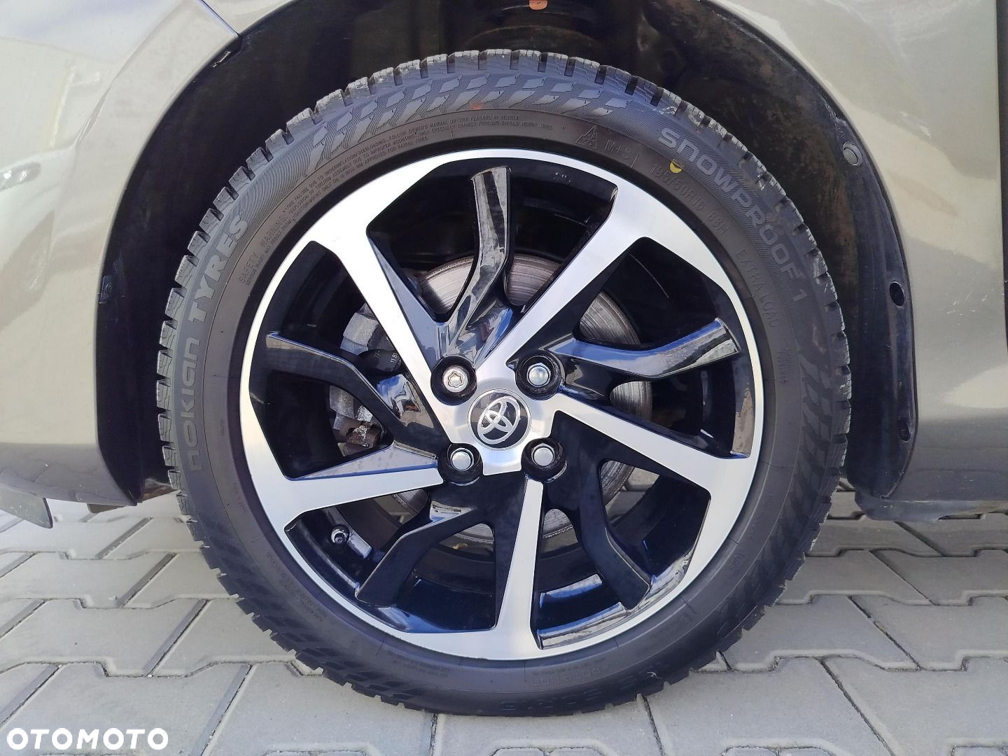 Toyota Yaris - 24