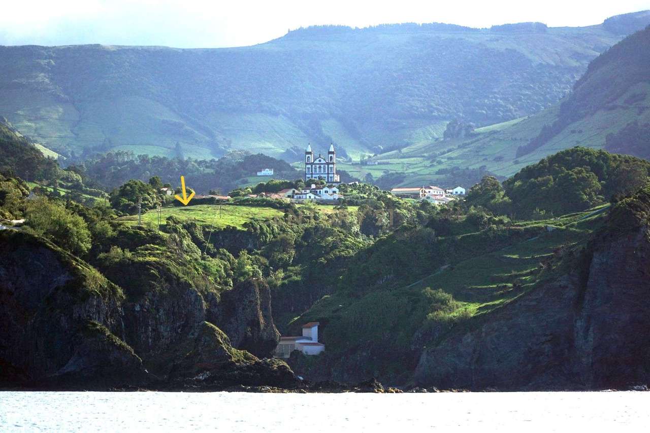 Terreno 2 em 1 localizado na ilha das Flores - Grande imagem: 5/12