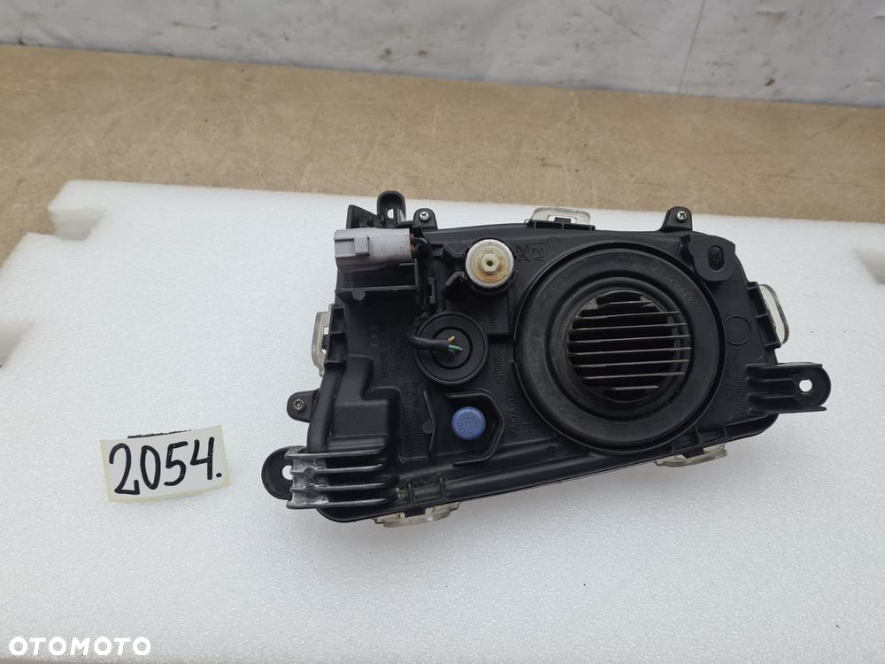 Toyota Prius 4 IV XW50 99326-91002 halogen prawy Led - 7