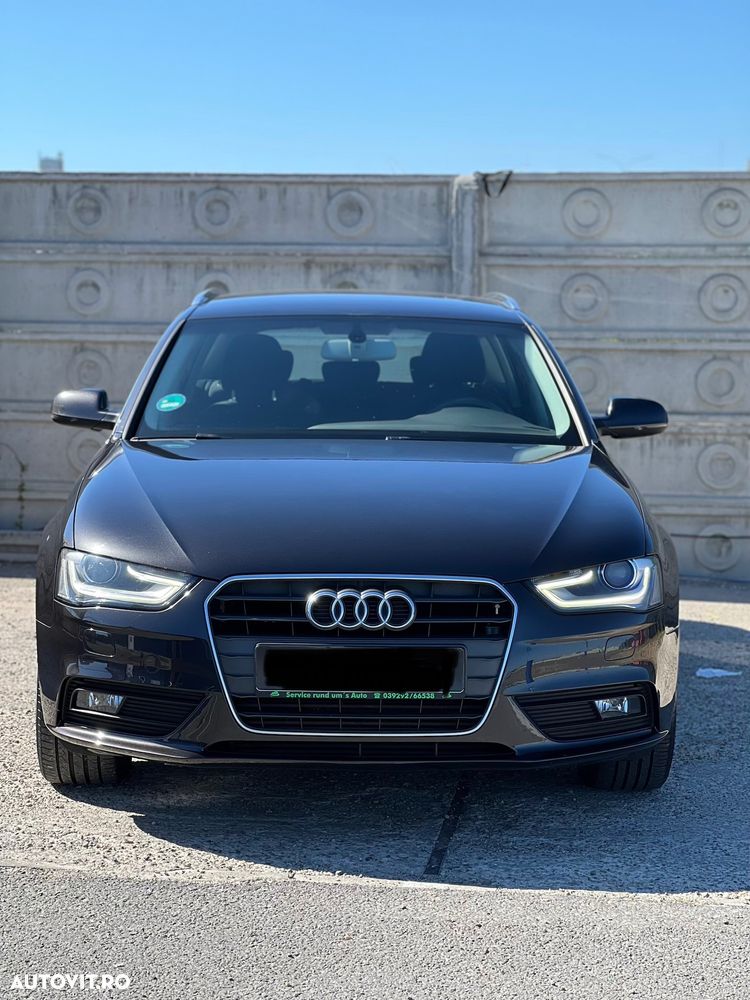 Audi A4 2.0 TDI Multitronic Avant - 9