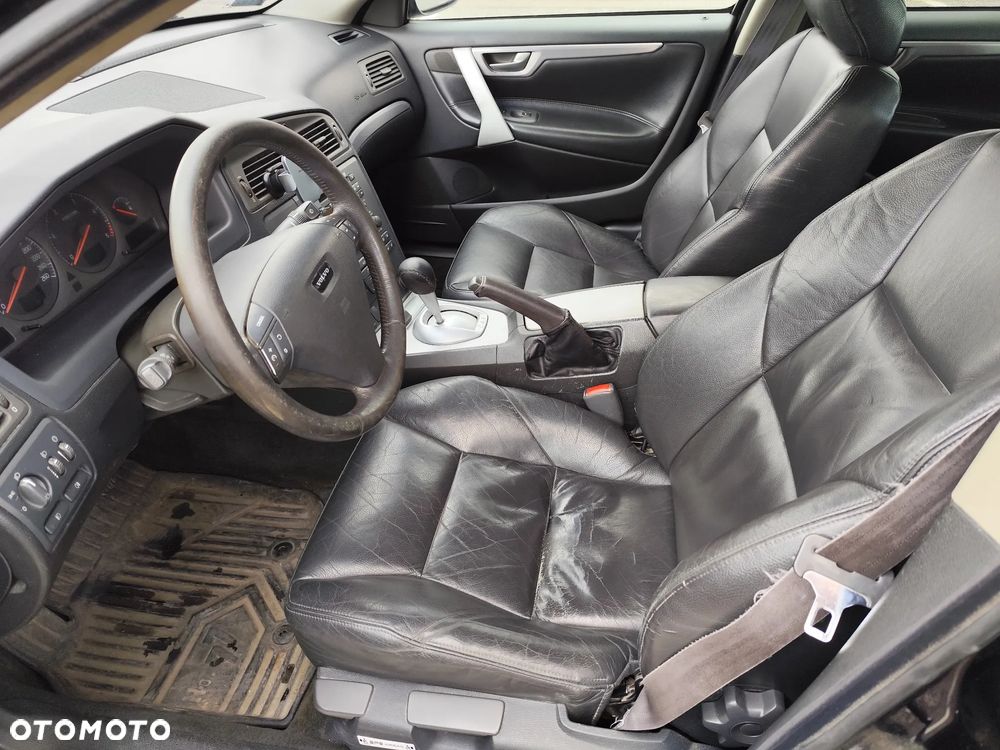 Volvo S60 2.4 D5 - 12