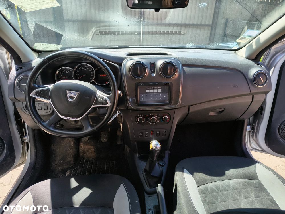 Dacia Sandero Stepway - 17