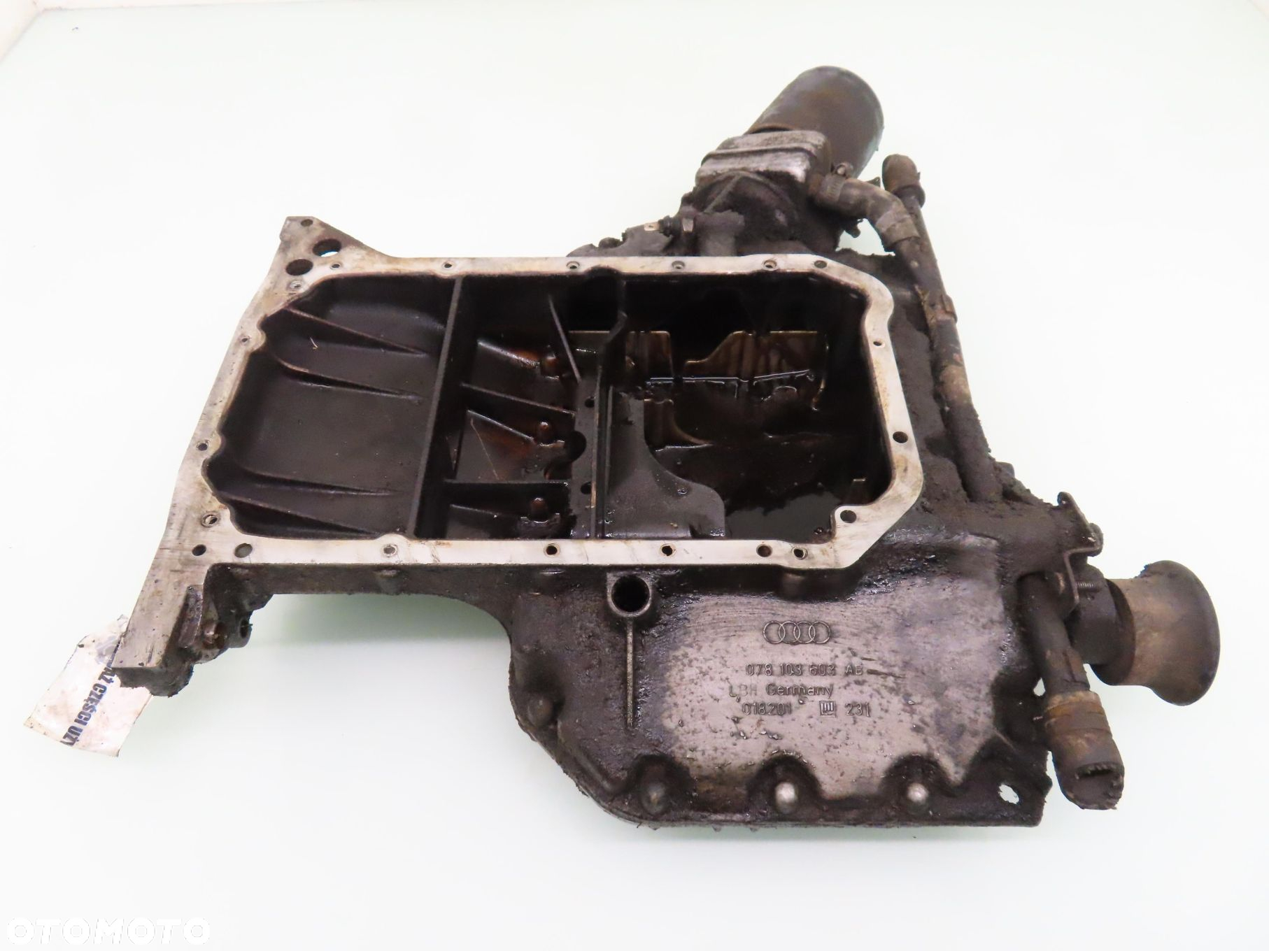 MISKA OLEJOWA AUDI A6 C5 2.8 078103603AB 078103604AC - 5