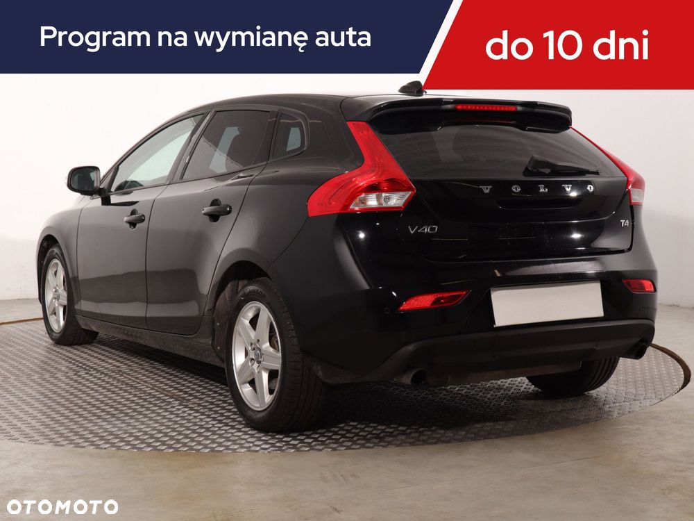 Volvo V40 2014 photo 5