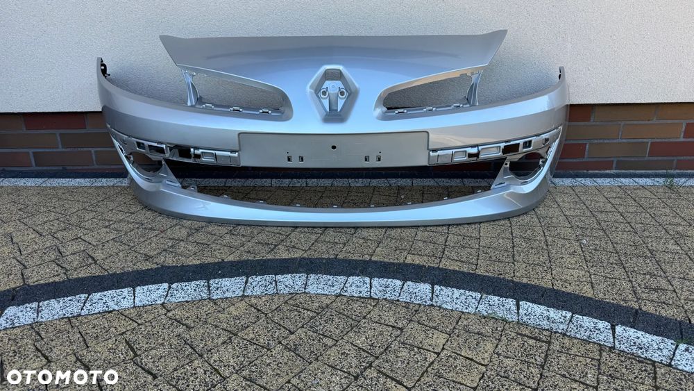 ZDERZAK RENAULT CLIO III 3 PRZÓD PRZEDNI