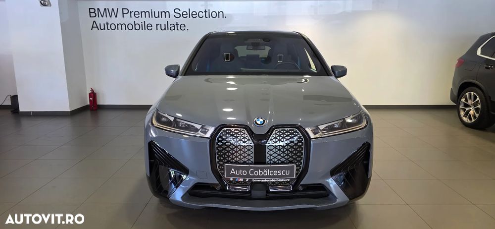 BMW iX xDrive50 - 2