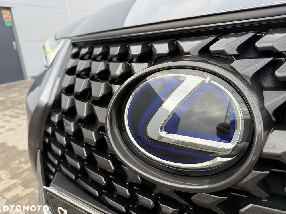 Lexus UX 250h GPF Prestige AWD - 18