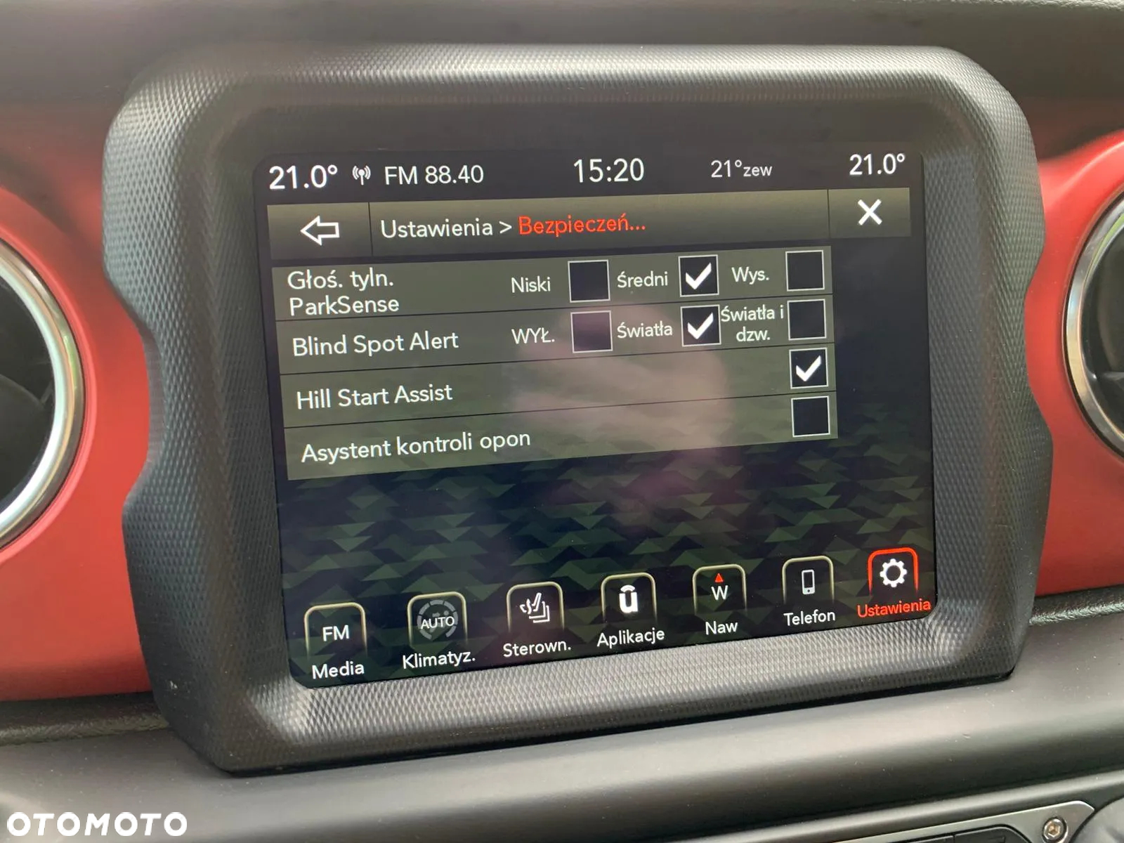Jeep Wrangler Unlimited GME 2.0 Turbo Rubicon - 16