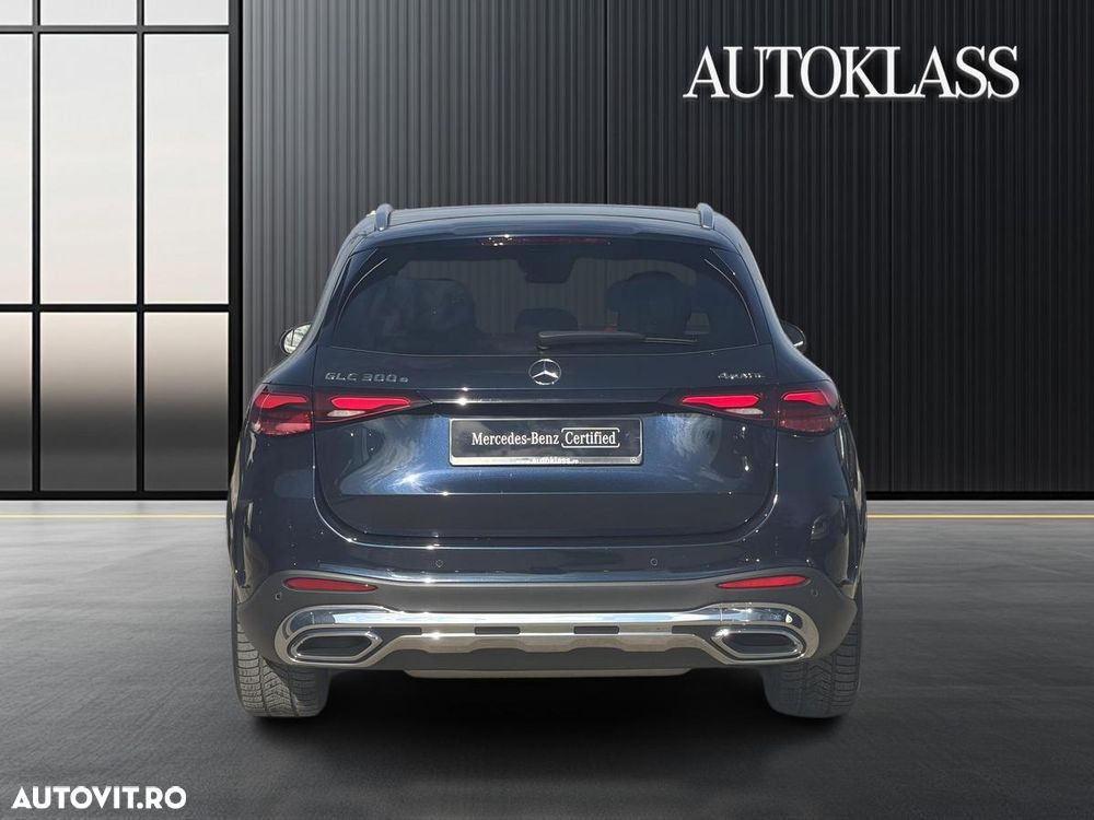 Mercedes-Benz GLC 300 e 4MATIC - 8