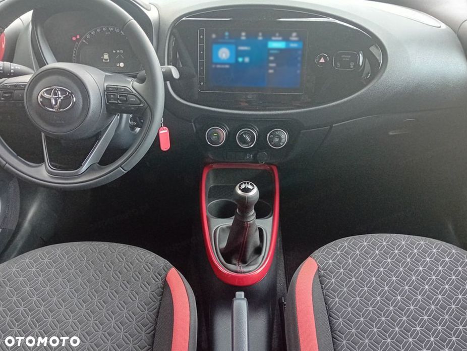 Toyota Aygo X 1.0 VVT-i Style - 9