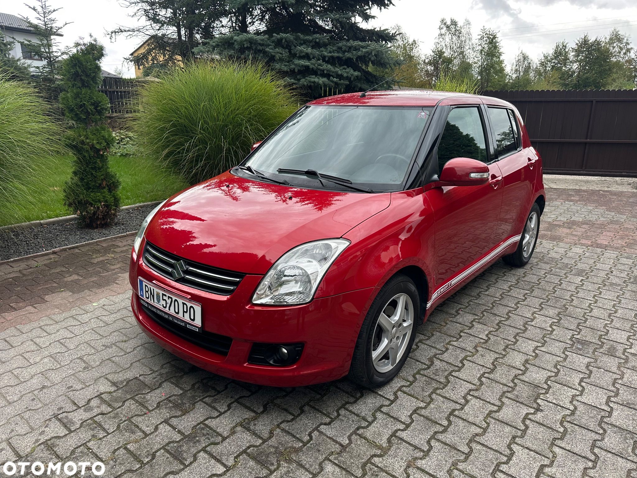 Suzuki Swift 1.3 Limited 25 - 1