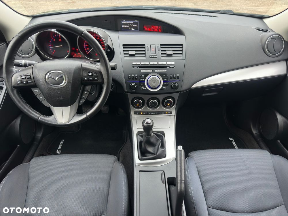 Mazda 3 2.2 MZR-CD DPF Sports-Line - 11