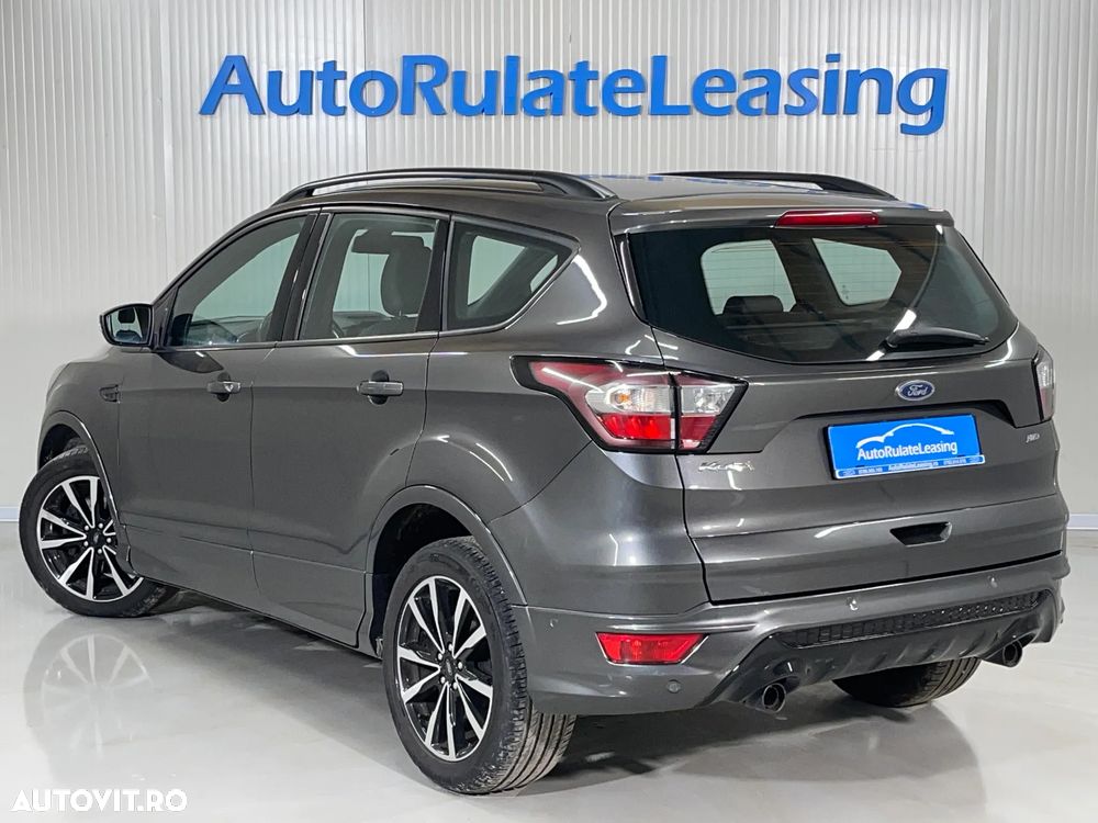 Ford Kuga 2.0 TDCi 4x4 Aut. ST-Line - 4