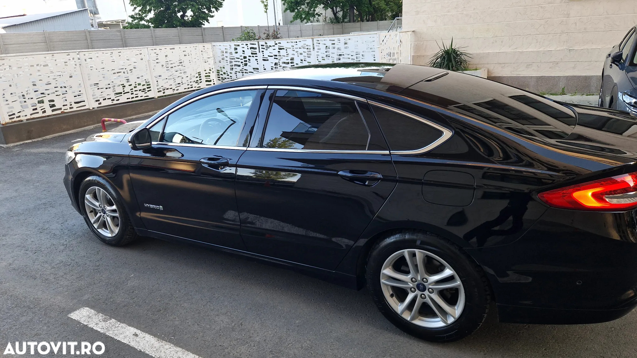 Ford Mondeo - 15