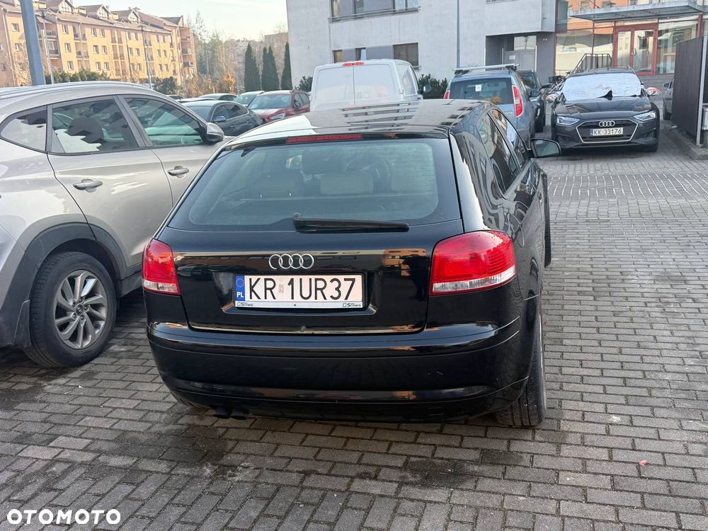 Audi A3 3-drzwiowe 2.0 TDI Attraction - 4