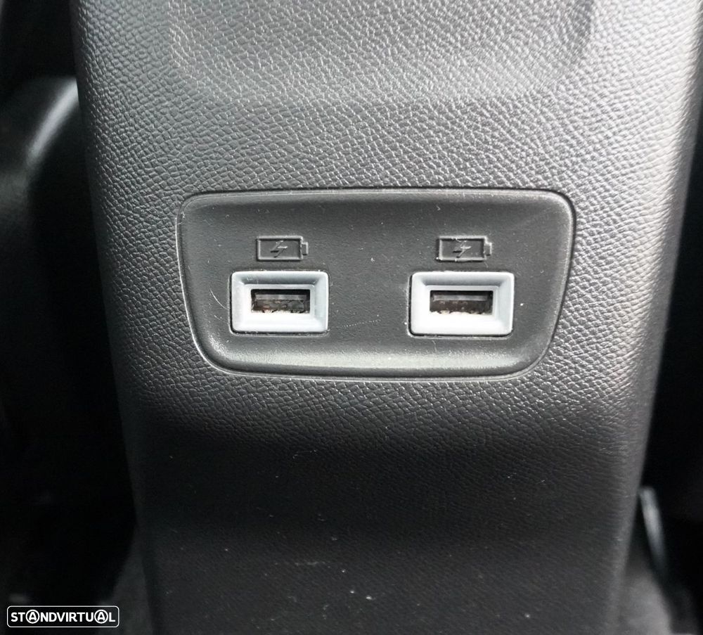 Peugeot e-208 50 kWh GT Pack - 38