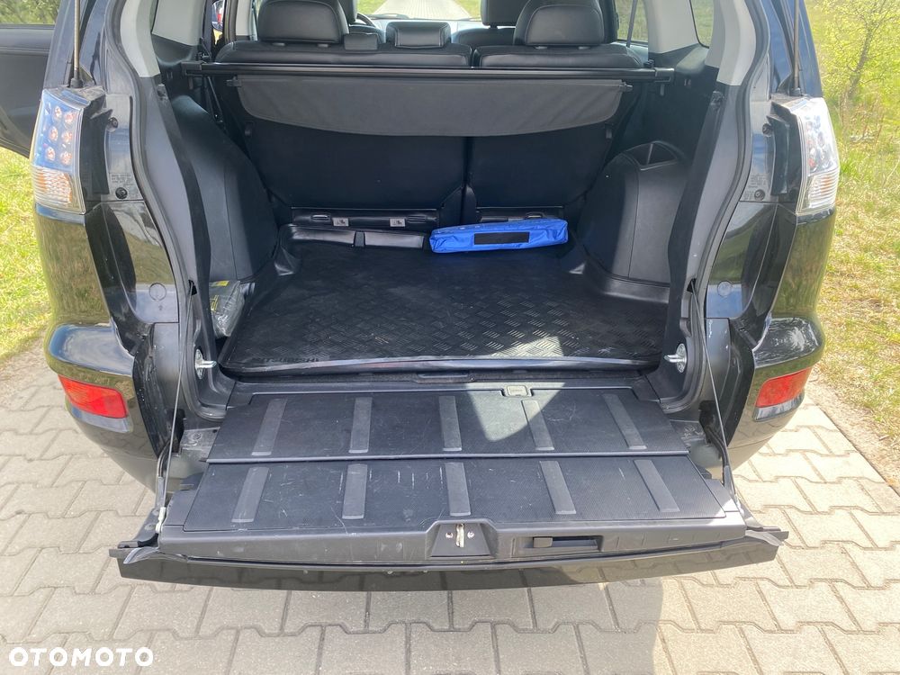 Mitsubishi Outlander 2.2 DI-D ClearTec 2WD Invite - 27