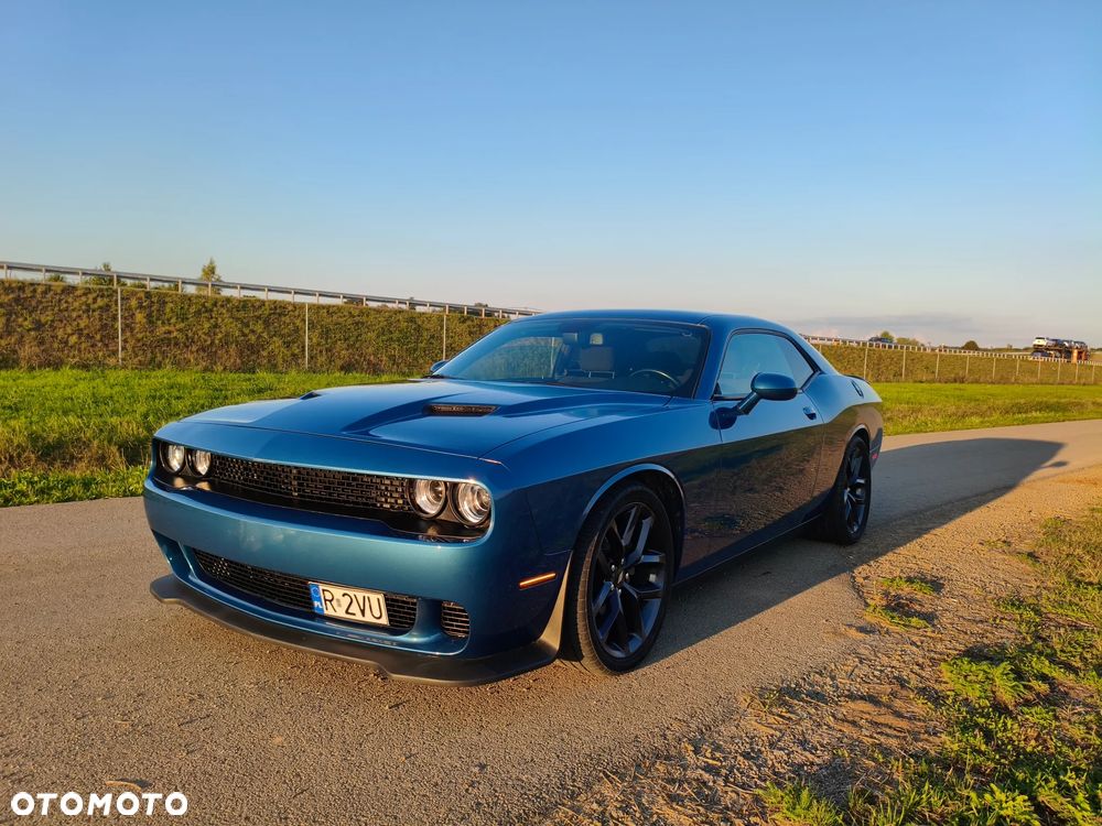 Dodge Challenger - 14