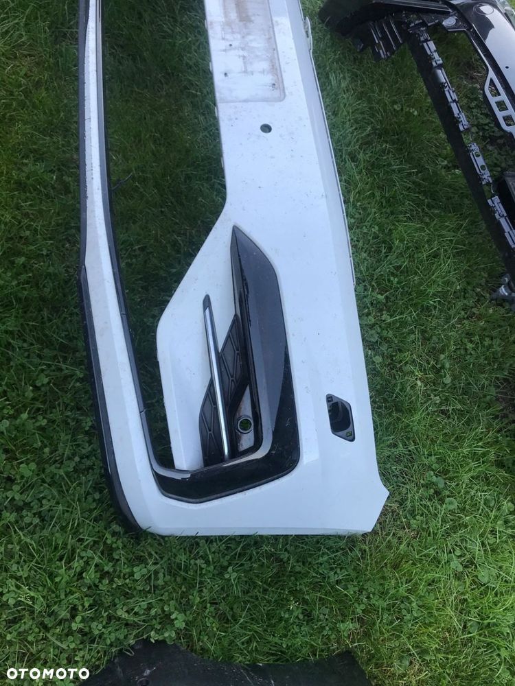 ZDERZAK PRZÓD PRZEDNI VW TOURAN 5TA R LINE - 2