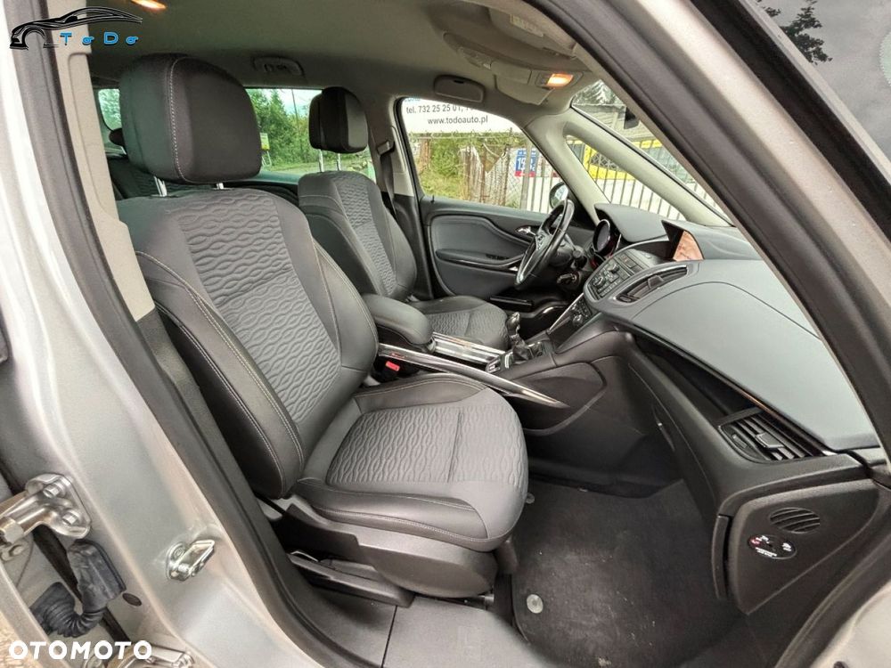 Opel Zafira 1.4 T Cosmo EcoFLEX S&S EU6 - 21
